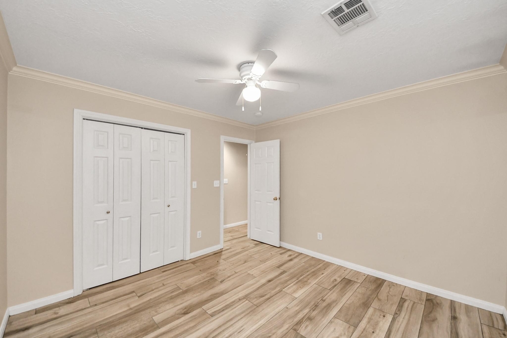 2628 Cliffdale Street - Photo 33
