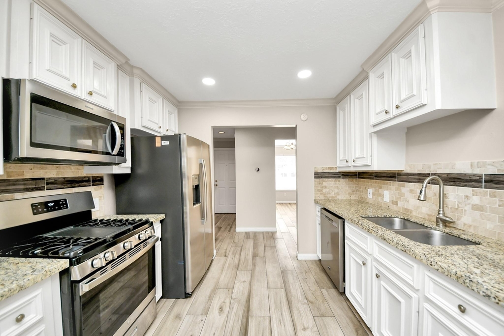 2628 Cliffdale Street - Photo 17