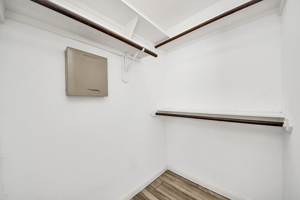 2628 Cliffdale Street - Photo 30