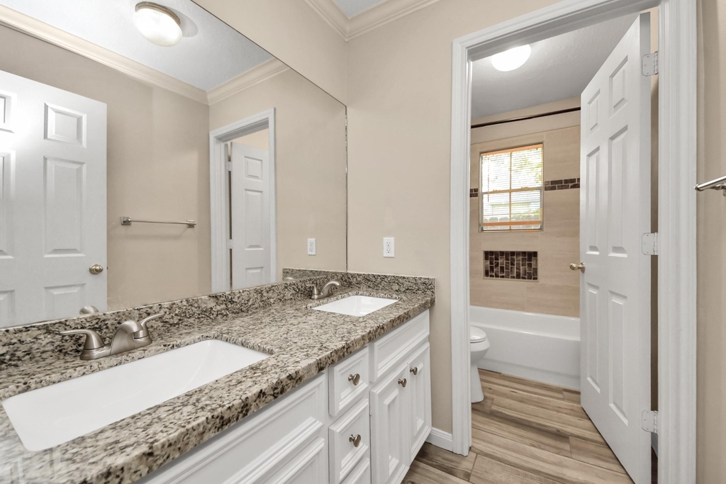 2628 Cliffdale Street - Photo 34