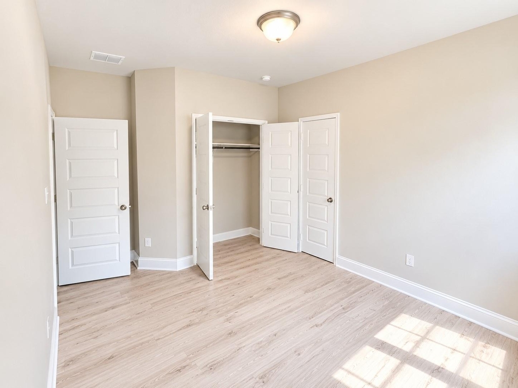 120 Wake Valley Court - Photo 8