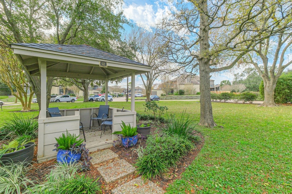 351 Lakeside Lane - Photo 39