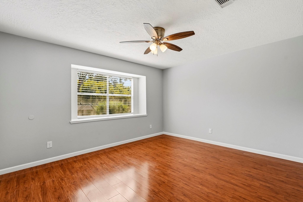 5815 Red River Drive - Photo 19