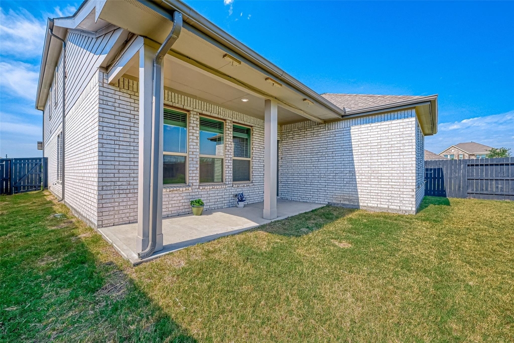 30822 Lake Spur Manor - Photo 45