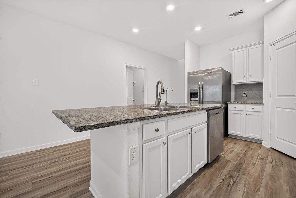 4906 Eldorado Rose Place - Photo 11