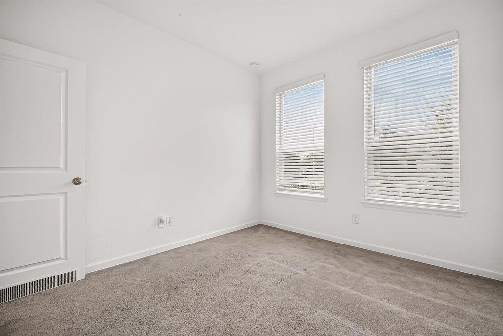 4906 Eldorado Rose Place - Photo 17