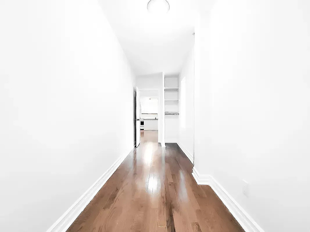 33rd Street/3rd Avenue - Photo 6