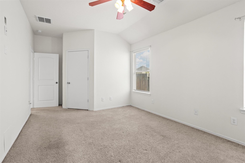8923 Aurora Park Lane - Photo 13
