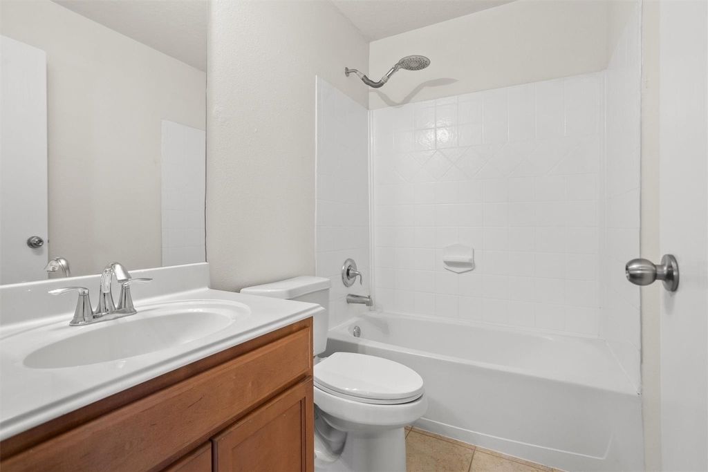8923 Aurora Park Lane - Photo 21