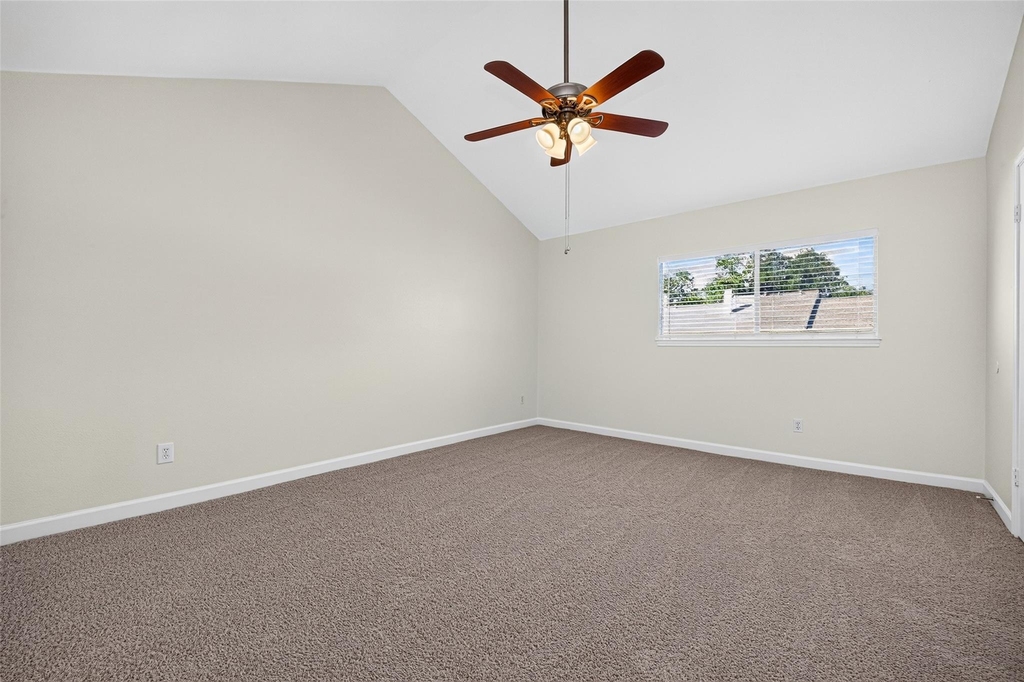 5916 Woodway Place Court - Photo 10