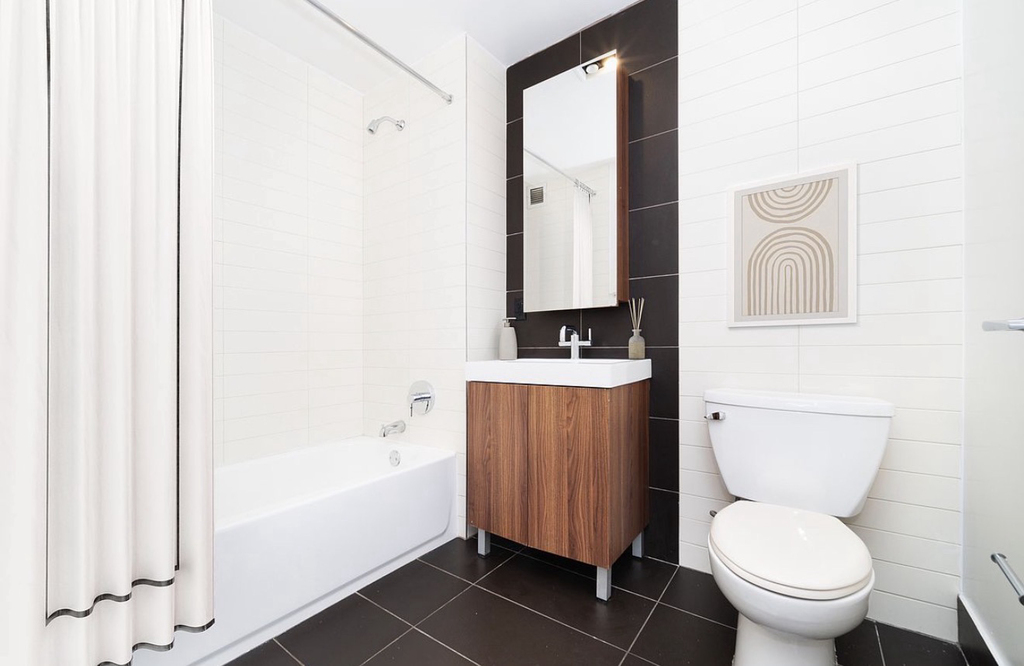 116 John Street - Photo 3