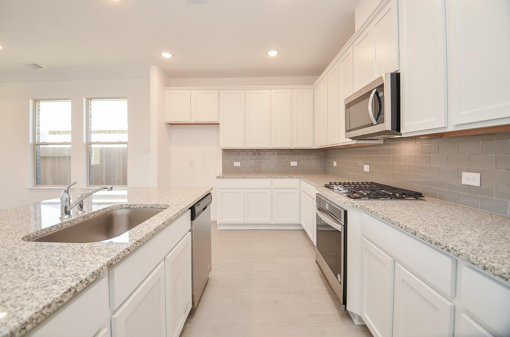 7930 Royal Palm Drive - Photo 13
