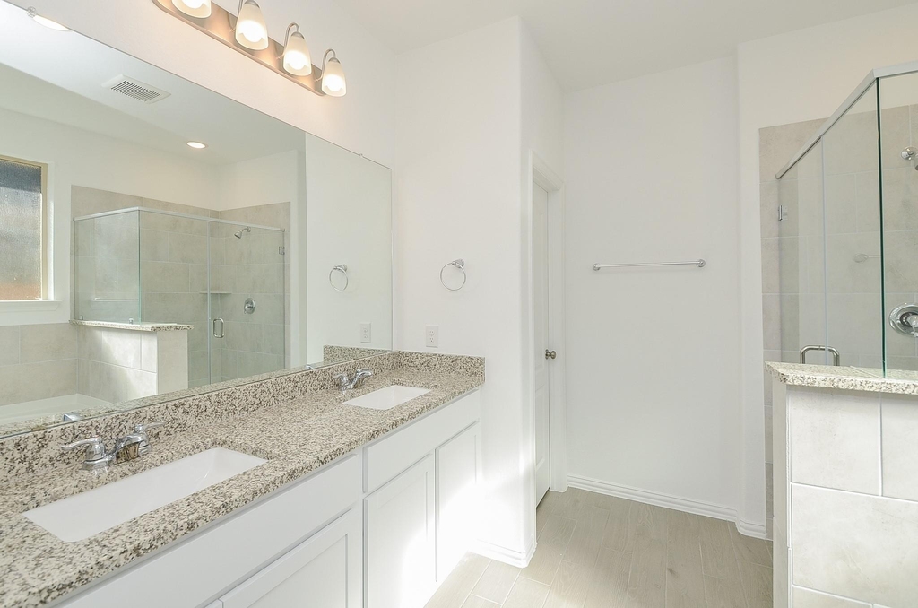 7930 Royal Palm Drive - Photo 24