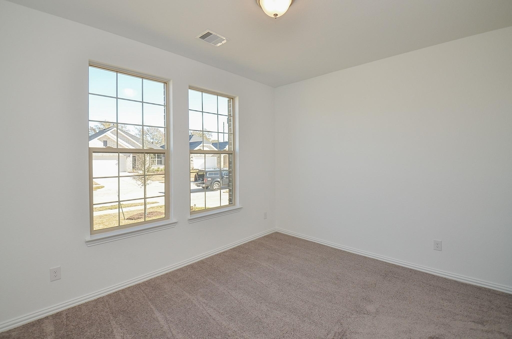 7930 Royal Palm Drive - Photo 4