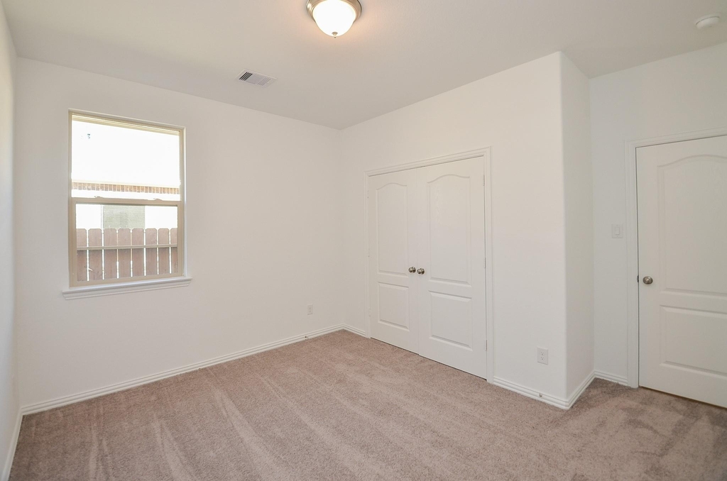 7930 Royal Palm Drive - Photo 15