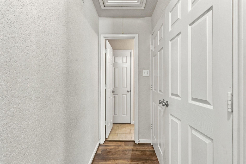 3006 Rustling Chestnut Street - Photo 31