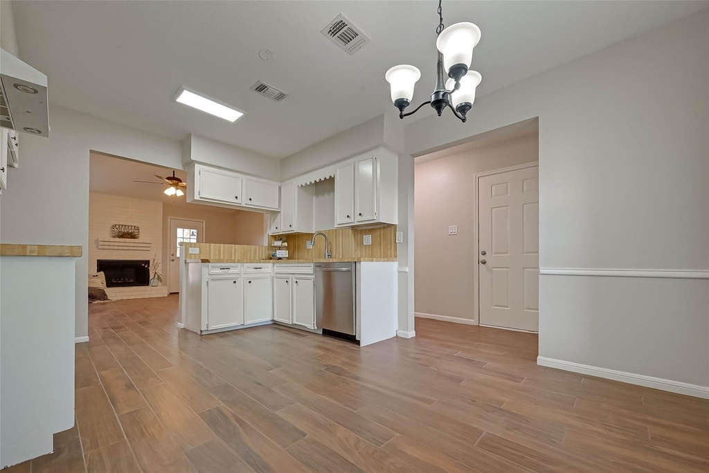 18726 Shannon Glen Lane - Photo 4