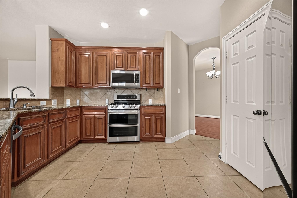 26643 Becker Pines Lane Lane - Photo 9