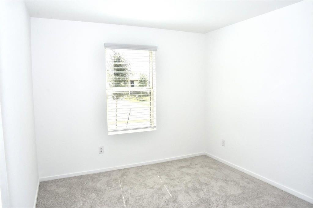 5135 Sunvalley Bend Drive - Photo 4