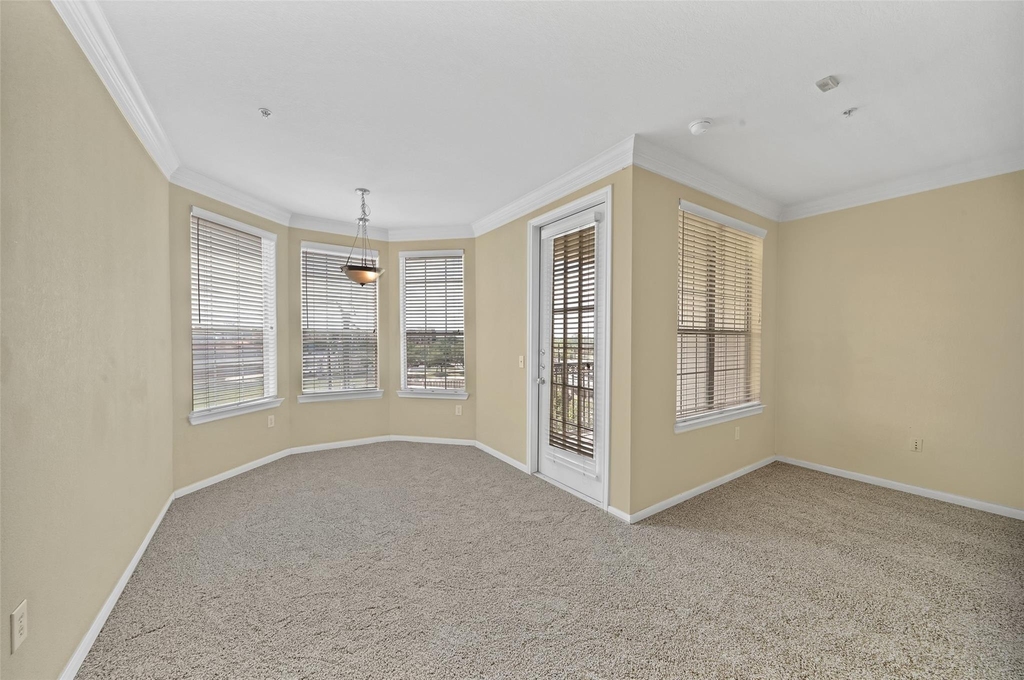 7575 Kirby Drive - Photo 2