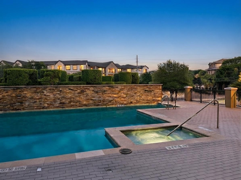 7575 Kirby Drive - Photo 23