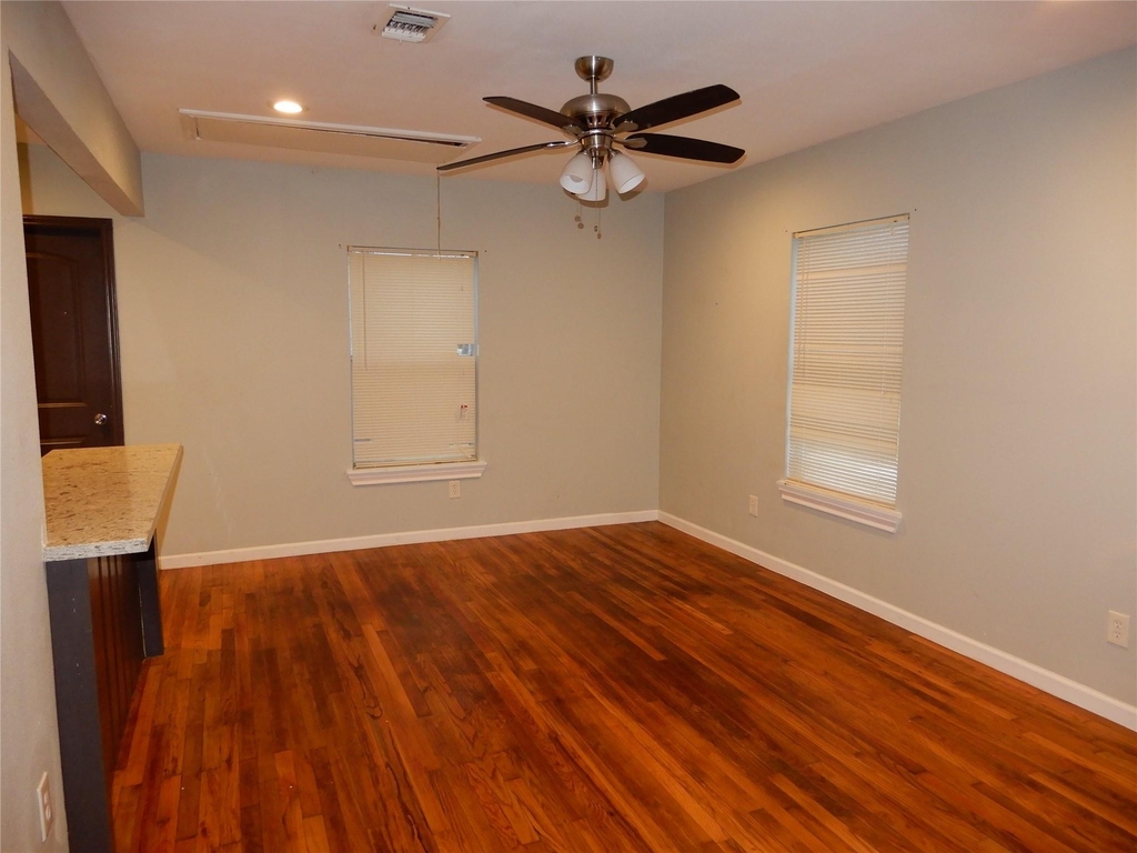 2522 Lynnfield Street - Photo 1