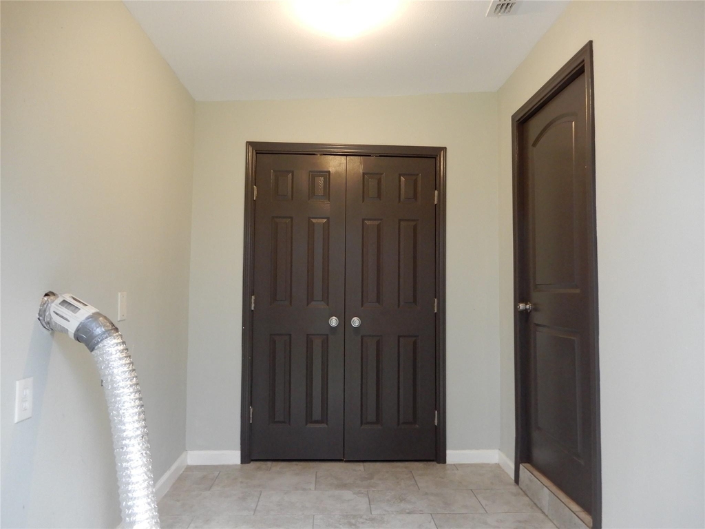 2522 Lynnfield Street - Photo 8