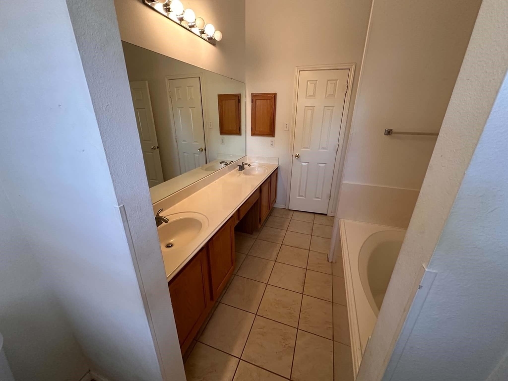 23706 Cansfield Way - Photo 10