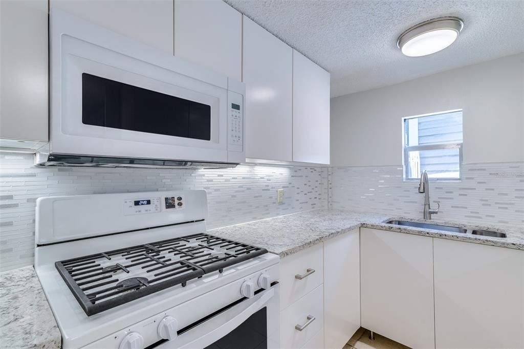 3315 W Empedrado Street - Photo 7