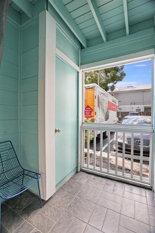 3002 W Cleveland Street - Photo 2