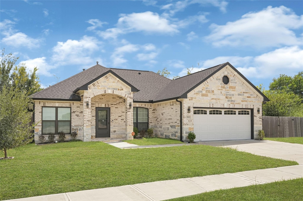 13041 Donegal Way - Photo 1