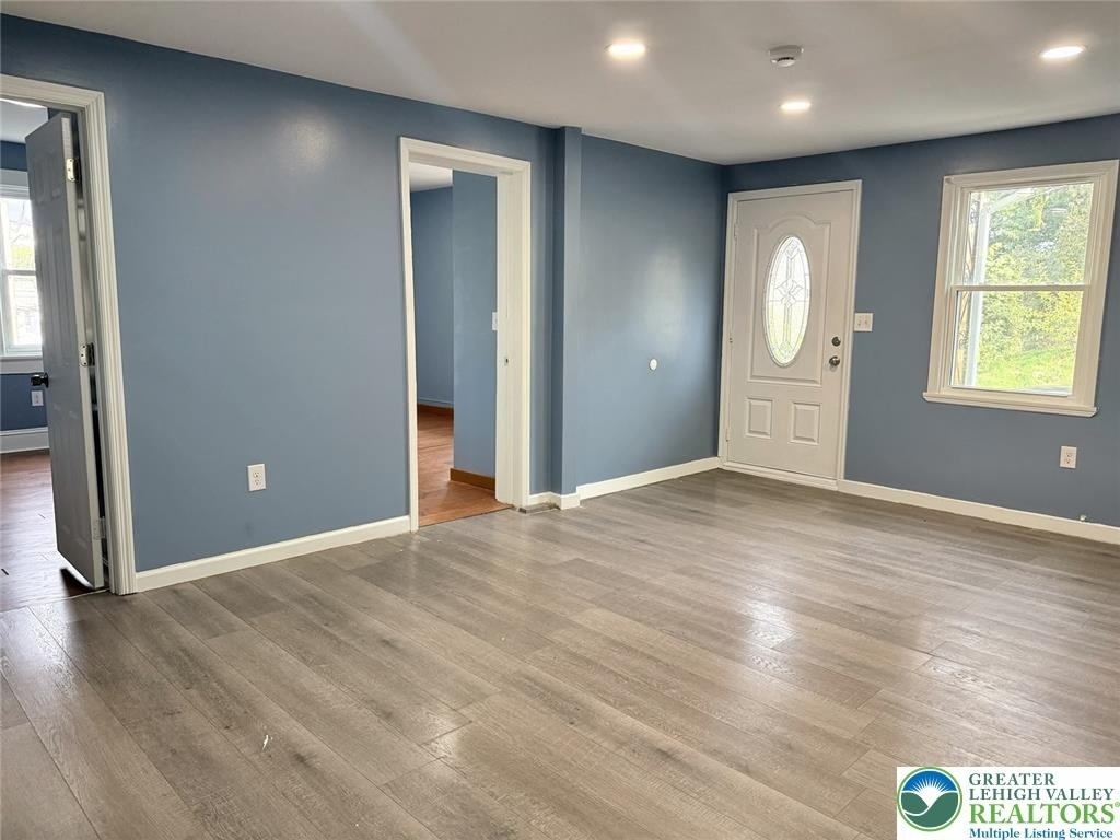414 15th Avenue - Photo 2