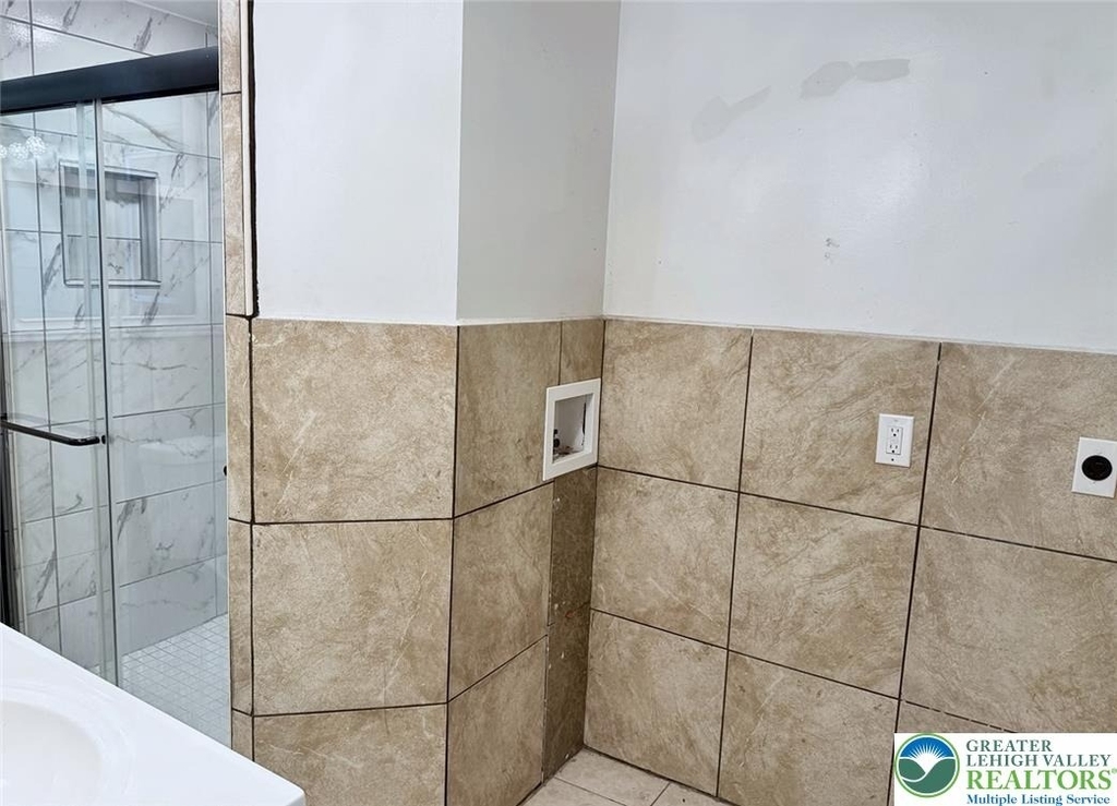 414 15th Avenue - Photo 8