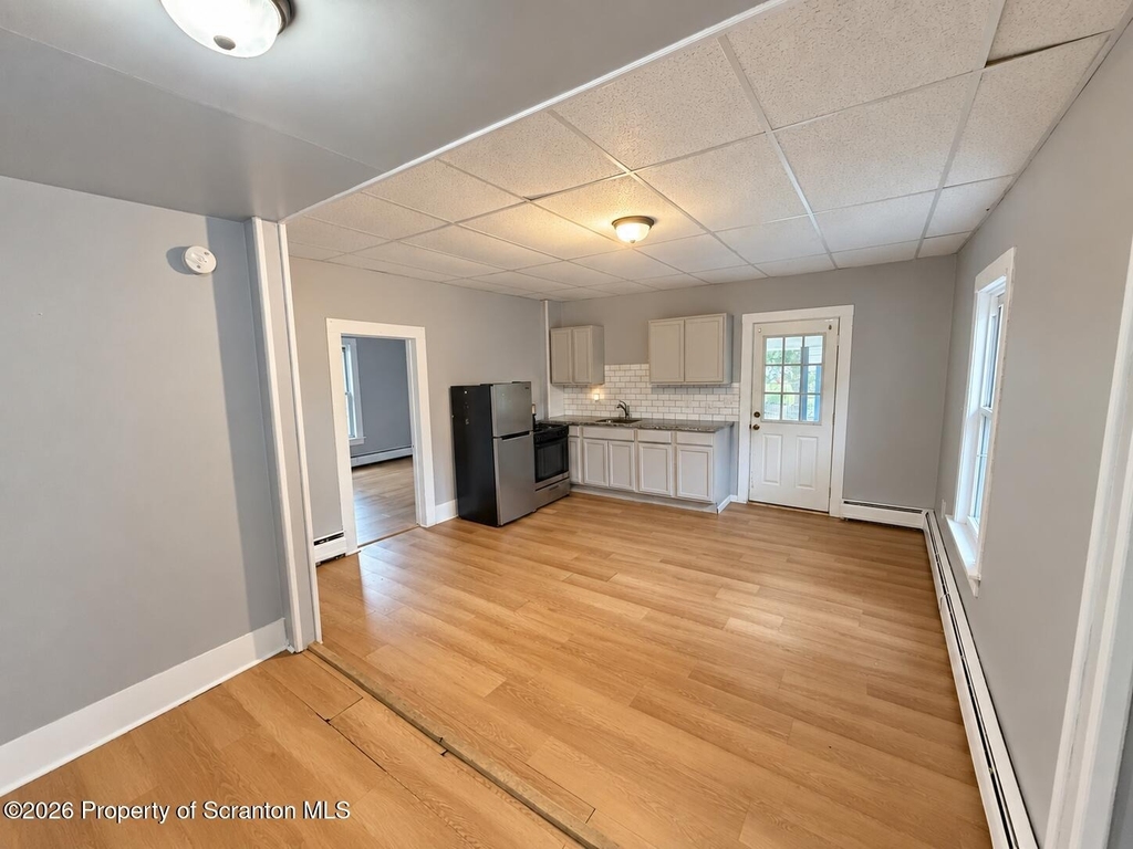 825 Main Street - Photo 6