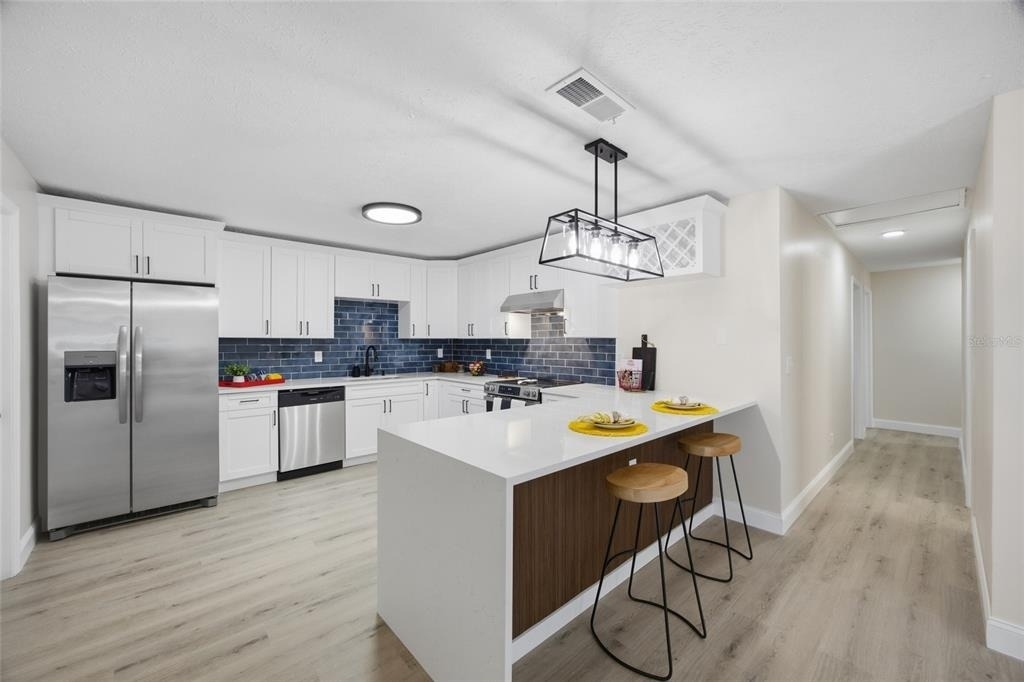 920 W Candlewood Avenue - Photo 11