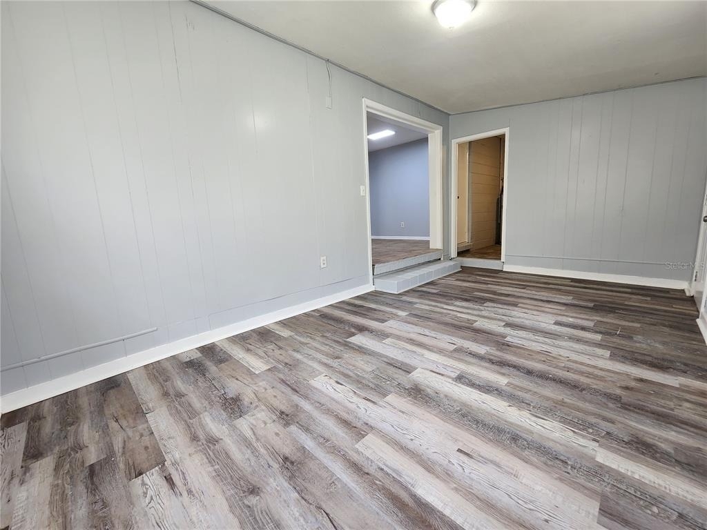 4637 Harbor View Drive - Photo 3