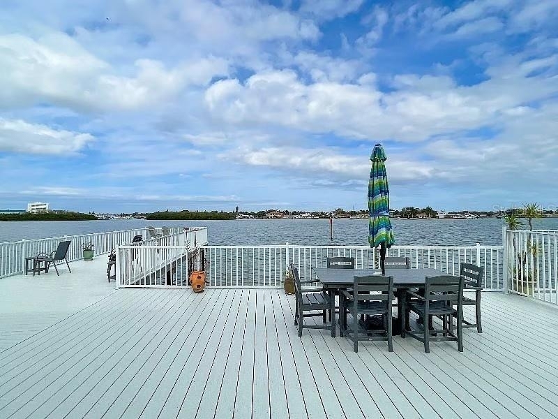 1859 Shore Drive S - Photo 29
