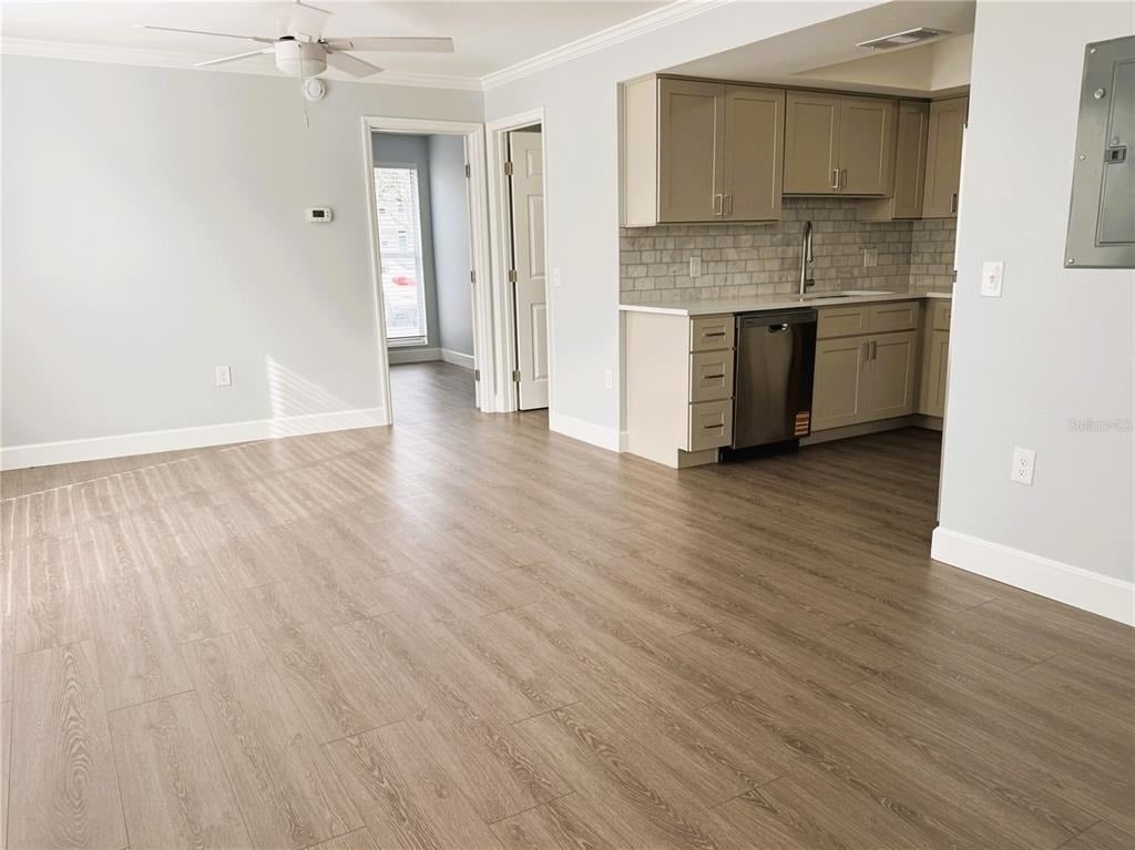 1859 Shore Drive S - Photo 3