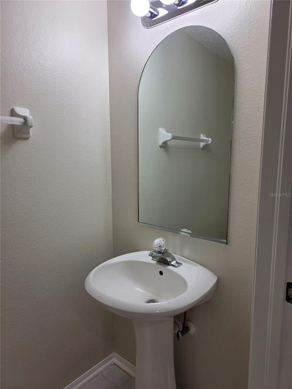 8664 Hunters Key Circle - Photo 9