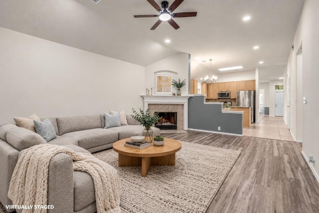 11934 Leaf Oak Drive - Photo 5