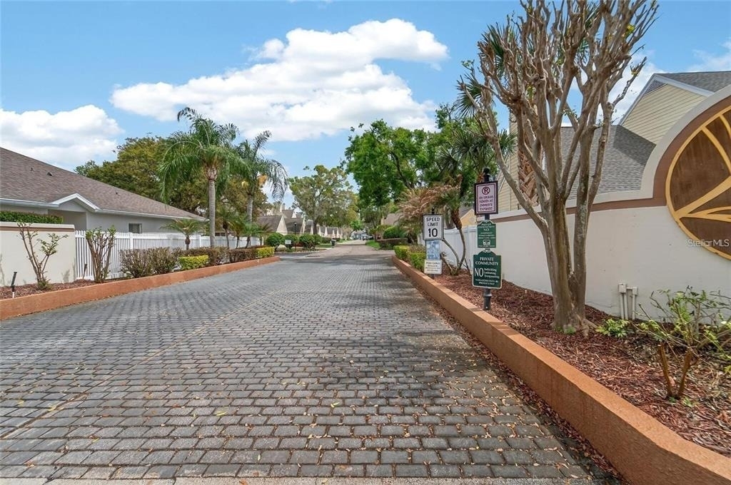 3612 Pine Knot Drive - Photo 32