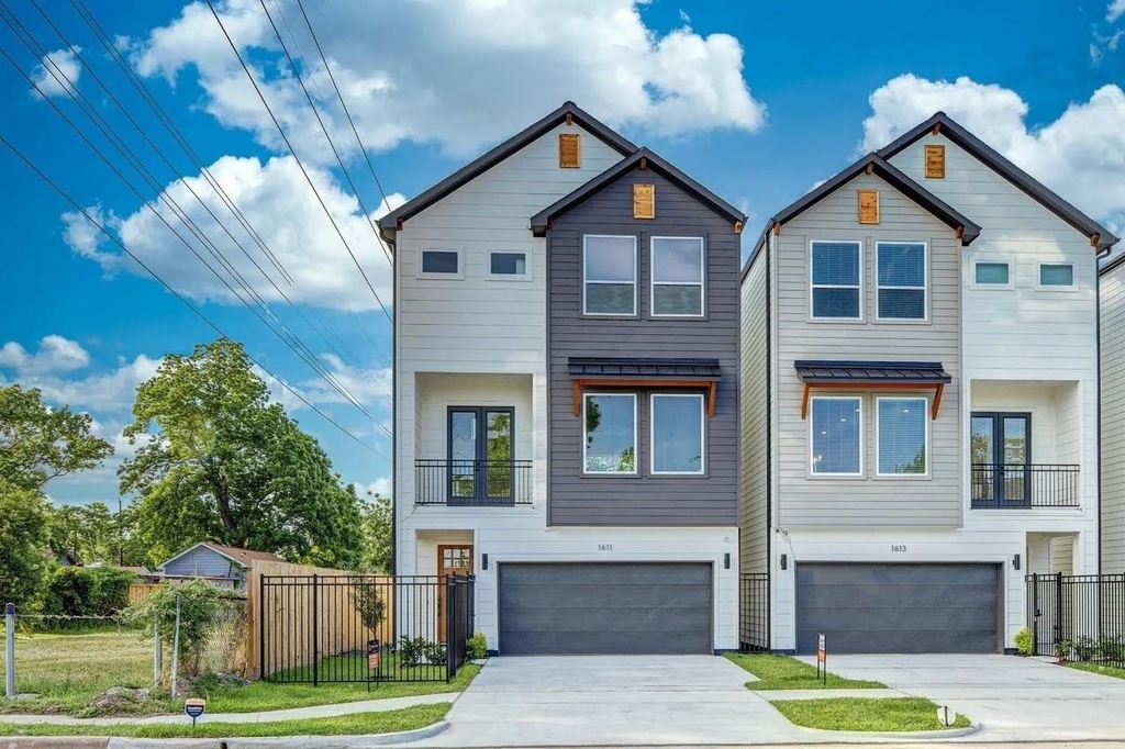 1611 Erin Street - Photo 0