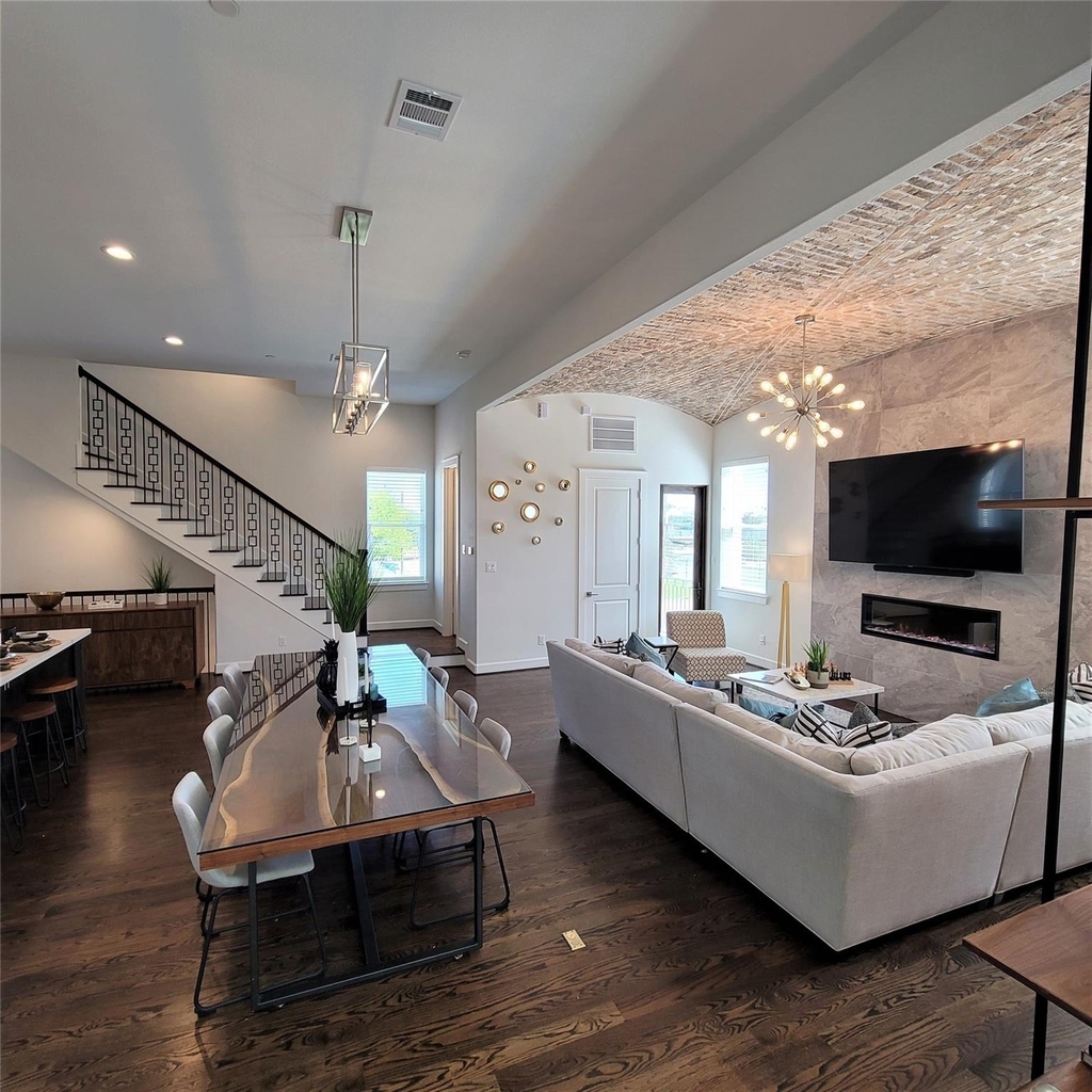 706 Delano Street - Photo 13
