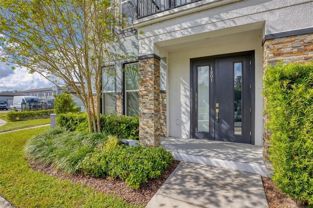 1801 Houston Street - Photo 1