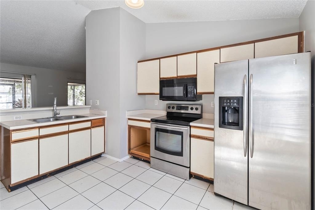 218 Cranbrook Drive - Photo 5