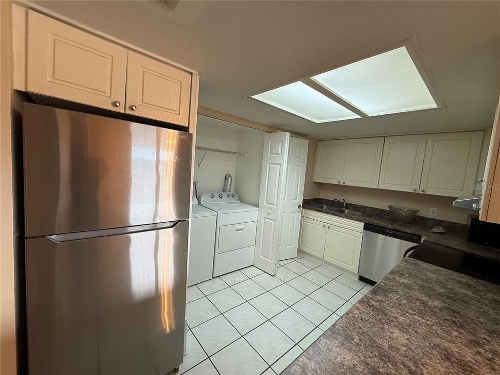 9927 Turf Court - Photo 4