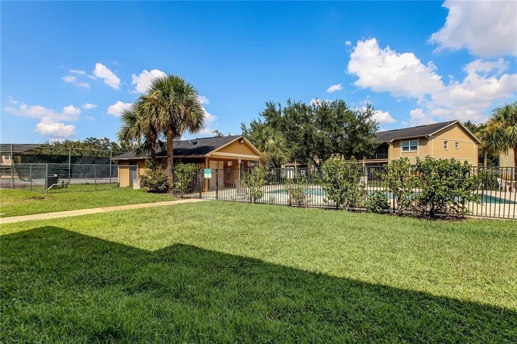 9927 Turf Court - Photo 2