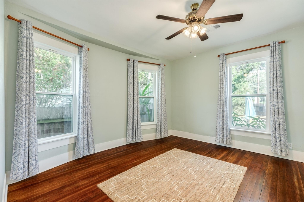3602 Avenue S 1/2 - Photo 17