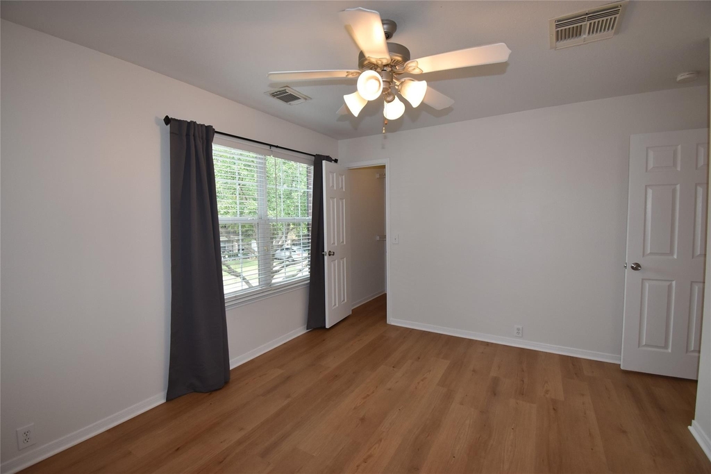 17611 Hoover Gardens Drive - Photo 33