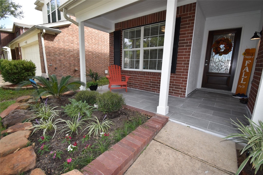 17611 Hoover Gardens Drive - Photo 6